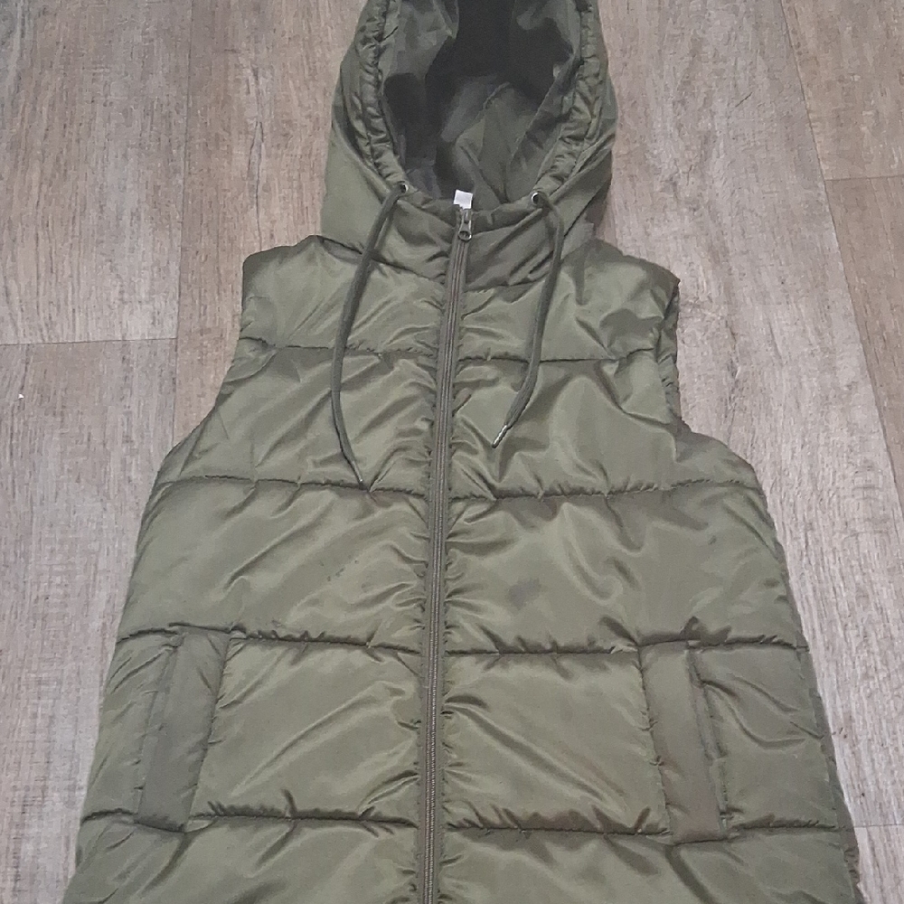Zella Olive Green Puffer Vest